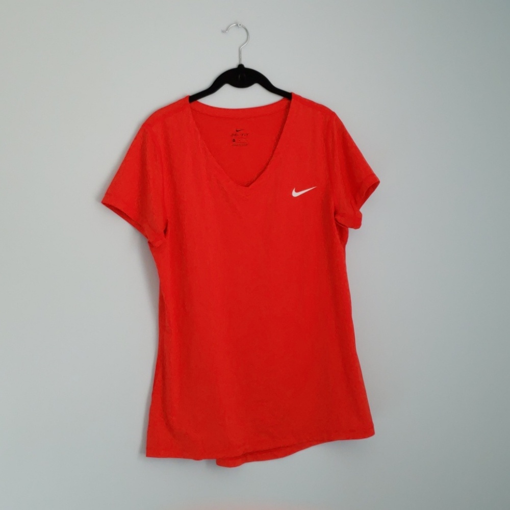 Nike short sleeved shirt